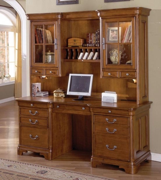 Chambray Credenza And Hutch